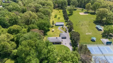 View/Area - 2225 Maple, Saint Joseph, MI 49085 photo 2 of 6