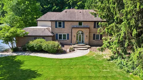 3949 S Michael, Ann Arbor, MI 48103
