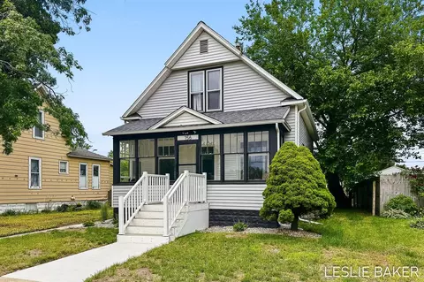 156 W 18th, Holland, MI 49423