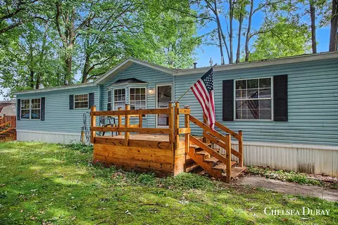 630 Schultz #87, Sparta, MI 49345