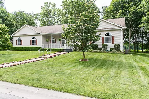 1108 Barton, Otsego, MI 49078