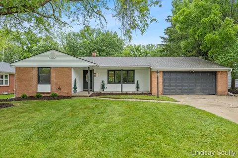 1955 Millbank, Grand Rapids, MI 49508