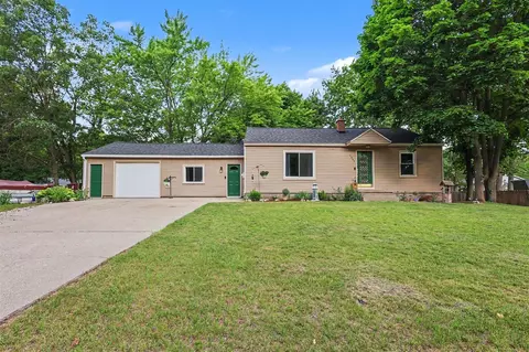 1363 S Quarterline, Muskegon, MI 49442