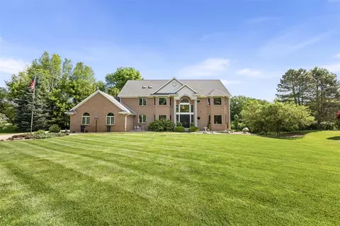 120 Castleridge, Battle Creek, MI 49015
