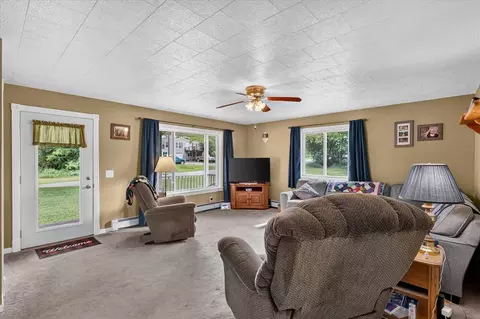 Living - 303 W Walnut, Stanton, MI 48888 photo 4 of 4