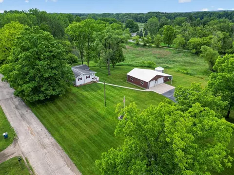 View/Area - 303 W Walnut, Stanton, MI 48888 photo 12 of 15