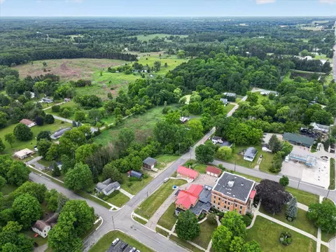 View/Area - 303 W Walnut, Stanton, MI 48888 photo 2 of 15