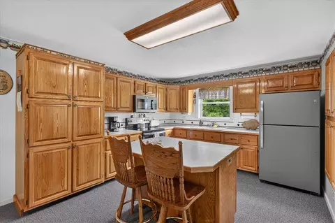Kitchen - 303 W Walnut, Stanton, MI 48888 photo 6 of 6