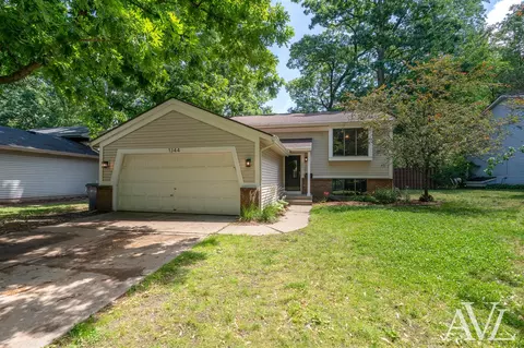 1344 Gladstone, Grand Rapids, MI 49506