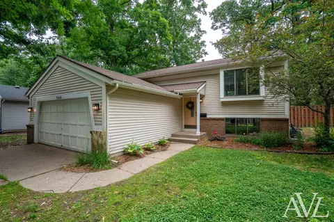 1344 Gladstone, Grand Rapids, MI 49506