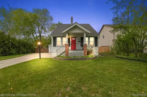 30475 Brentwood, Southfield, MI 48076