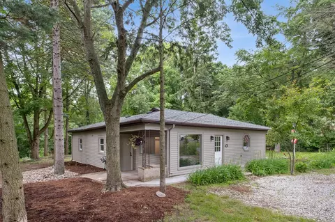 1030 Harding, Grand Rapids, MI 49544