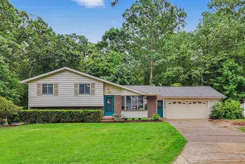 4818 Kittery, Comstock Park, MI 49321