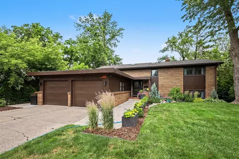 2235 Boston, Grand Rapids, MI 49506