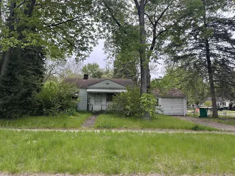 506 Hollis, Ypsilanti, MI 48198