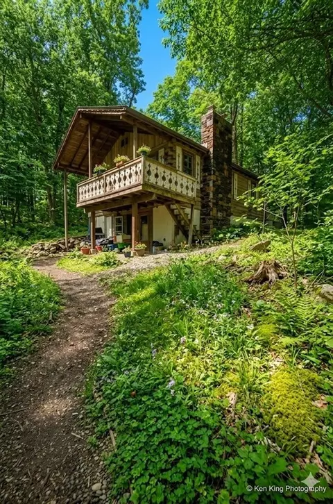 7542 Wyndamar, Mancelona, MI 49659