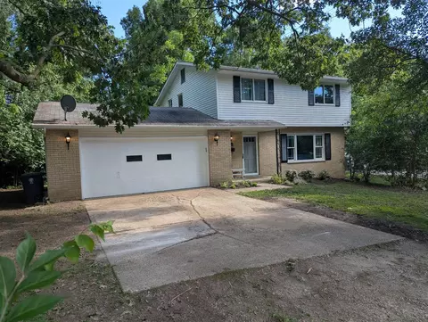 2731 Valley, Ann Arbor, MI 48103
