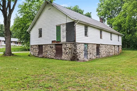 Exterior - 155 4th, Plainwell, MI 49080 photo 4 of 12