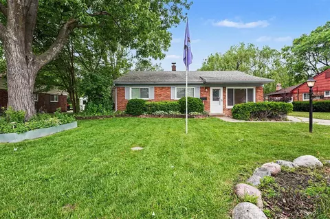 28083 Stuart, Southfield, MI 48076