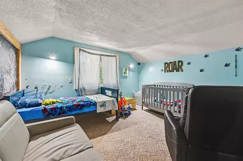 Bedroom - 402 W Broadway, Three Rivers, MI 49093 photo 4 of 4