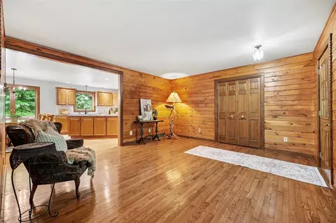 Entry Way - 655 Auburn, Ada, MI 49301 photo 3 of 4