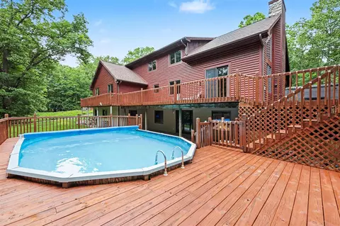 Exterior - 655 Auburn, Ada, MI 49301 photo 10 of 13