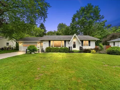 728 N Stewart, Fremont, MI 49412