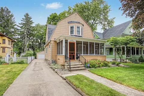 80 Garrison, Battle Creek, MI 49017