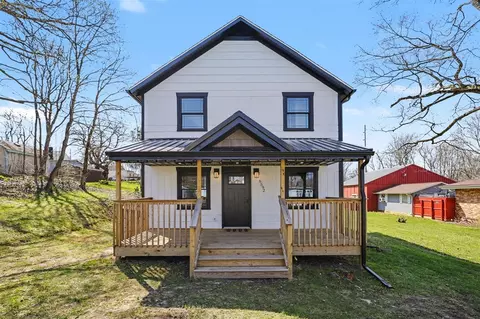6592 Keigley, Eau Claire, MI 49111