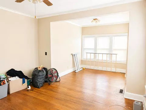 Living - 504-506 1st, Jackson, MI 49203 photo 11 of 11