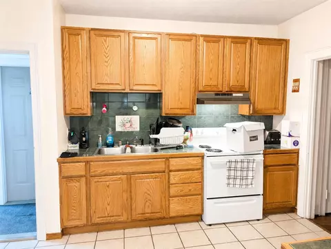 Kitchen - 504-506 1st, Jackson, MI 49203 photo 17 of 18