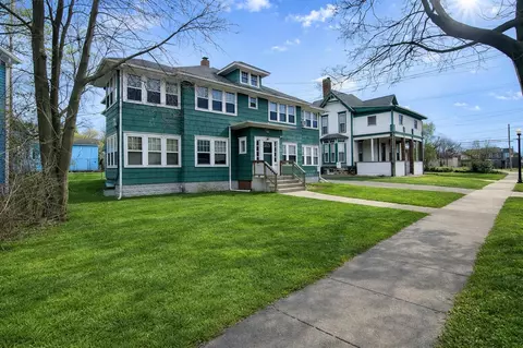 504-506 1st, Jackson, MI 49203