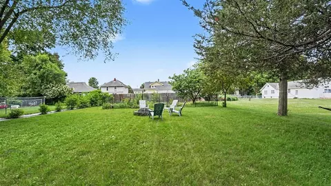 Exterior - 605 N Pleasant, Jackson, MI 49202 photo 7 of 9