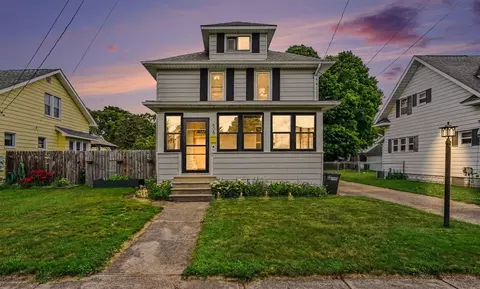 Exterior - 605 N Pleasant, Jackson, MI 49202 photo 9 of 9