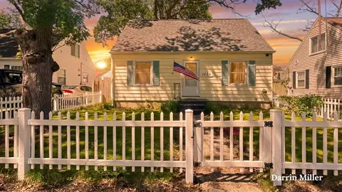 1426 Montague, Muskegon, MI 49441