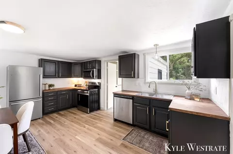 Kitchen - 5908 Johnson, Belding, MI 48809 photo 4 of 4