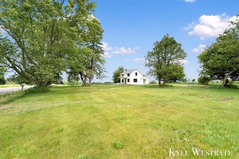 Exterior - 5908 Johnson, Belding, MI 48809 photo 6 of 8