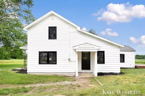Exterior - 5908 Johnson, Belding, MI 48809 photo 3 of 8