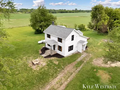5908 Johnson, Belding, MI 48809 photo 27