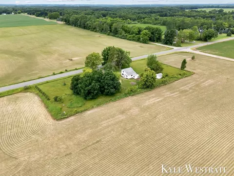 5908 Johnson, Belding, MI 48809 photo 30