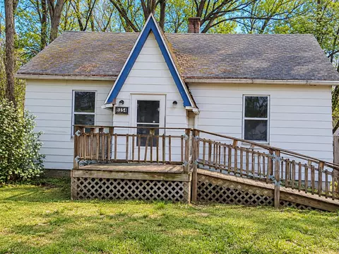 1354 Hurd, Benton Harbor, MI 49022