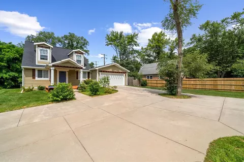 1 Maple Vlg, Ann Arbor, MI 48103