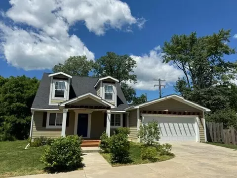 1 Maple Vlg, Ann Arbor, MI 48103