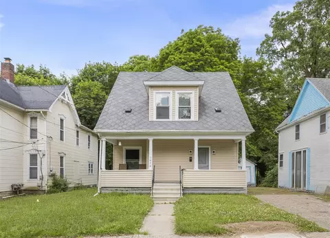 1030 S Jackson, Jackson, MI 49203
