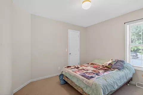 Bedroom - 513 19th, Jackson, MI 49203 photo 4 of 10