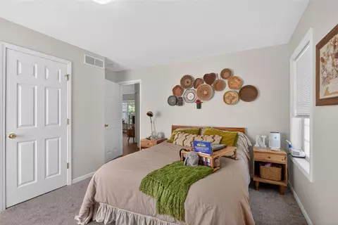 Bedroom - 513 19th, Jackson, MI 49203 photo 10 of 10