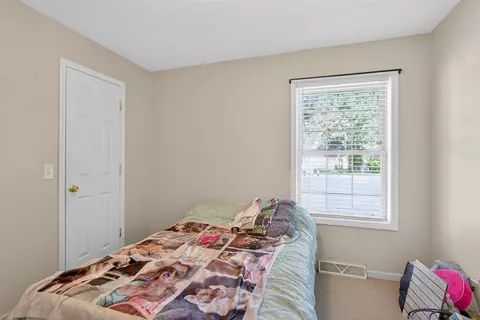 Bedroom - 513 19th, Jackson, MI 49203 photo 5 of 10