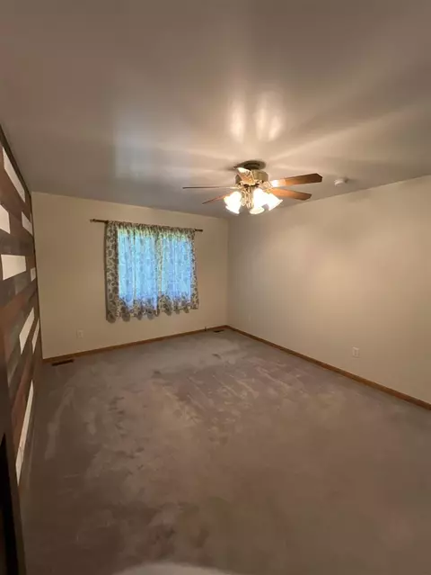 Bedroom - 23568 Bohn, Belleville, MI 48111 photo 3 of 6