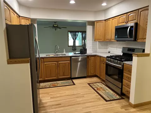 Kitchen - 23568 Bohn, Belleville, MI 48111 photo 2 of 3