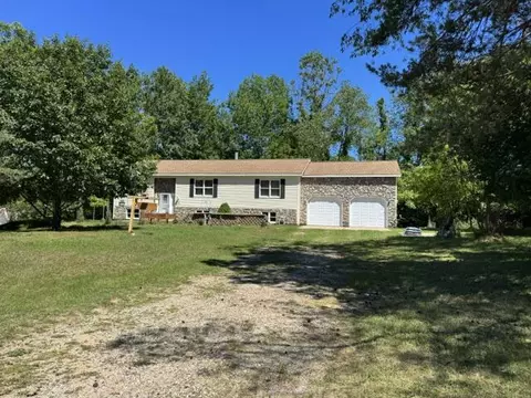 1021 Orchard, South Haven, MI 49090